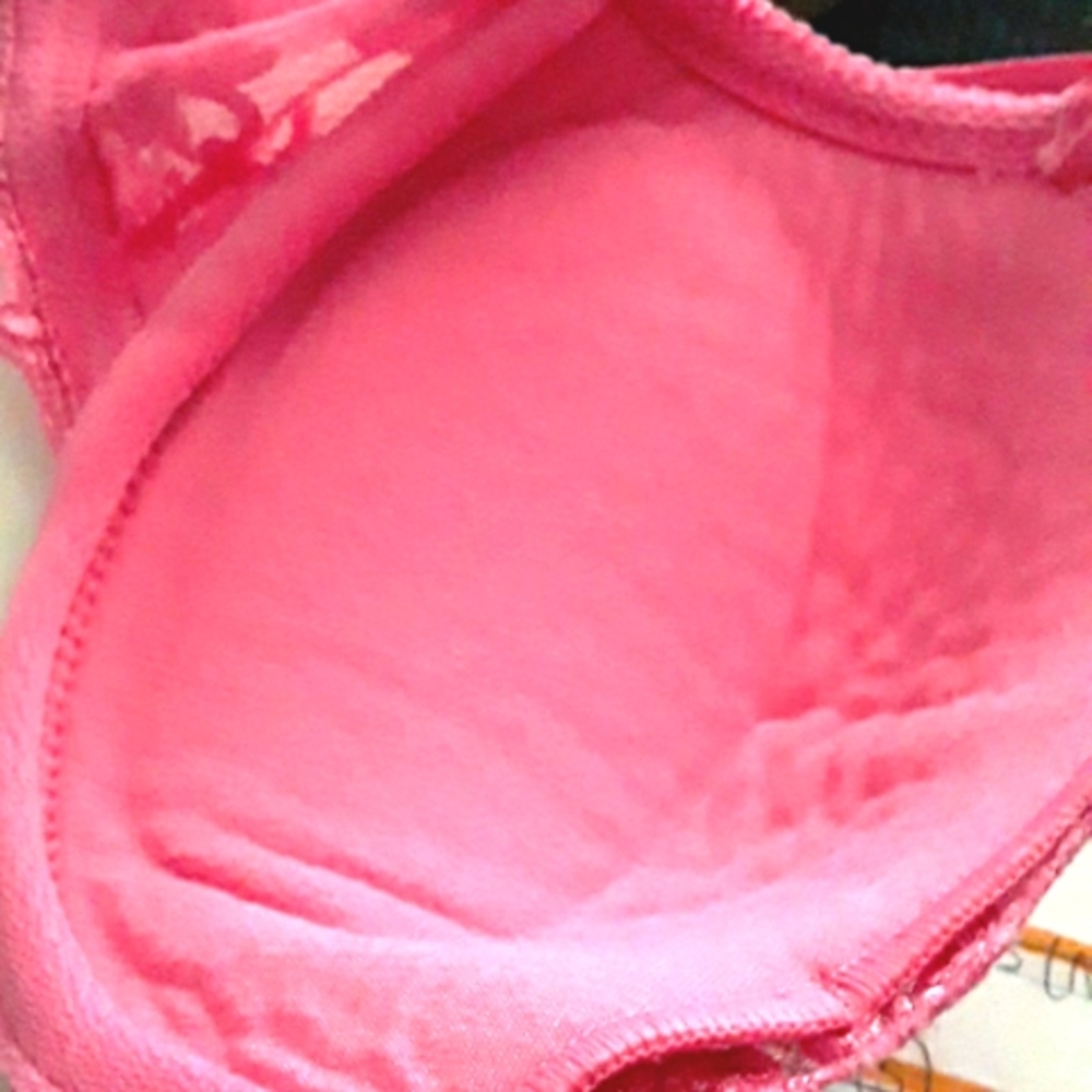 Wonderbra - Picture 7 of 10